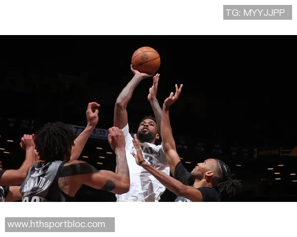 浓眉称赞马绍尔全力以赴无论角色变化首发替补皆无所谓